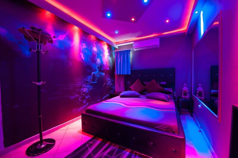 Индивидуалка Денди